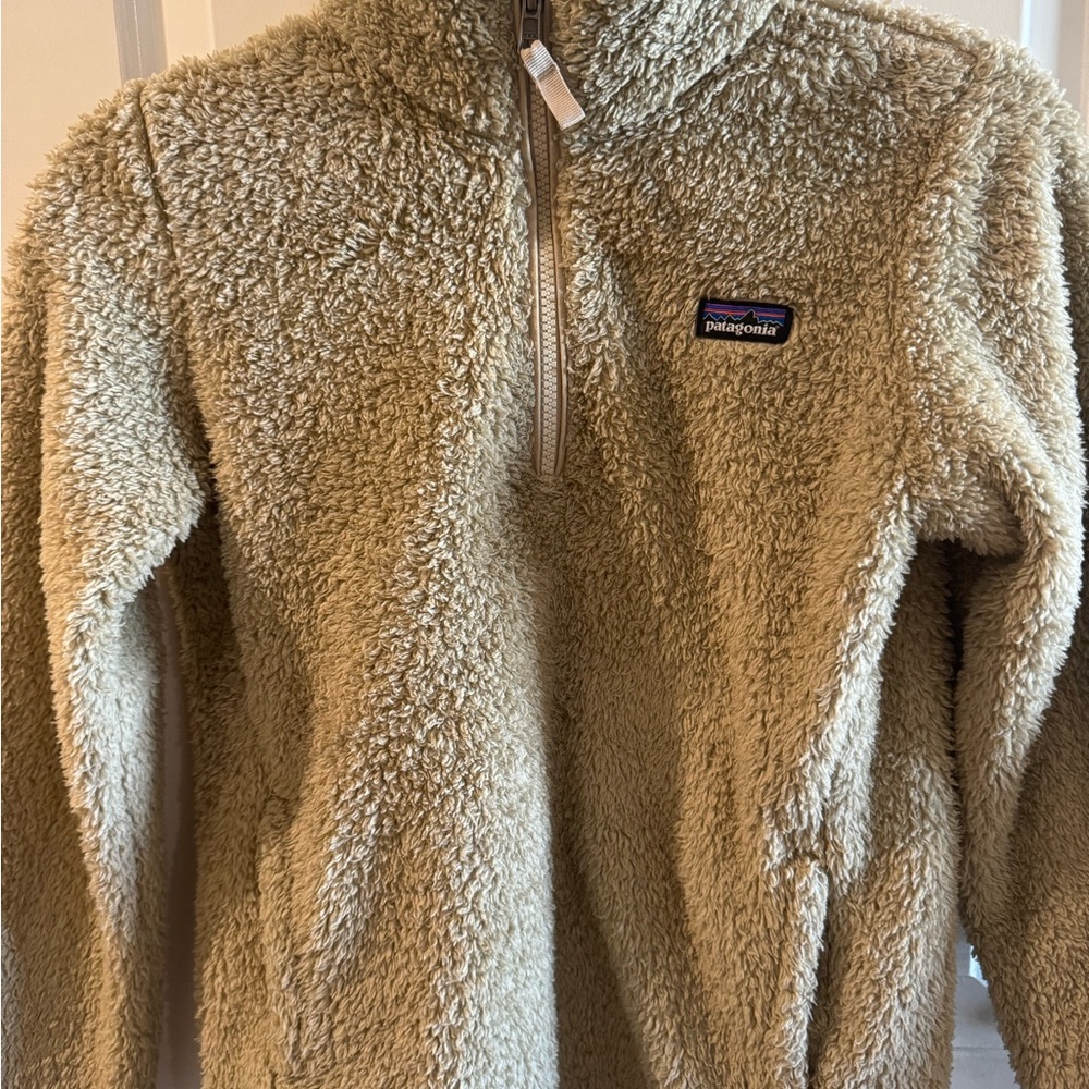 Patagonia Beige Fleece Jacket